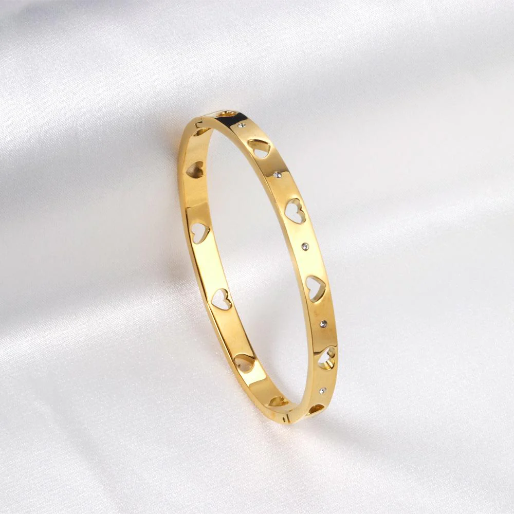 The Heartline , 18k Gold Plated Bangle