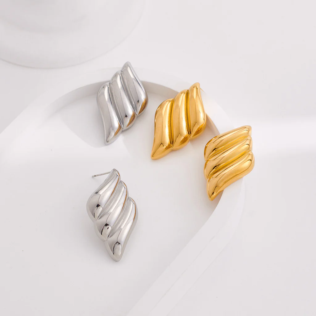 Golden Wave, 18k Gold Plated Earring
