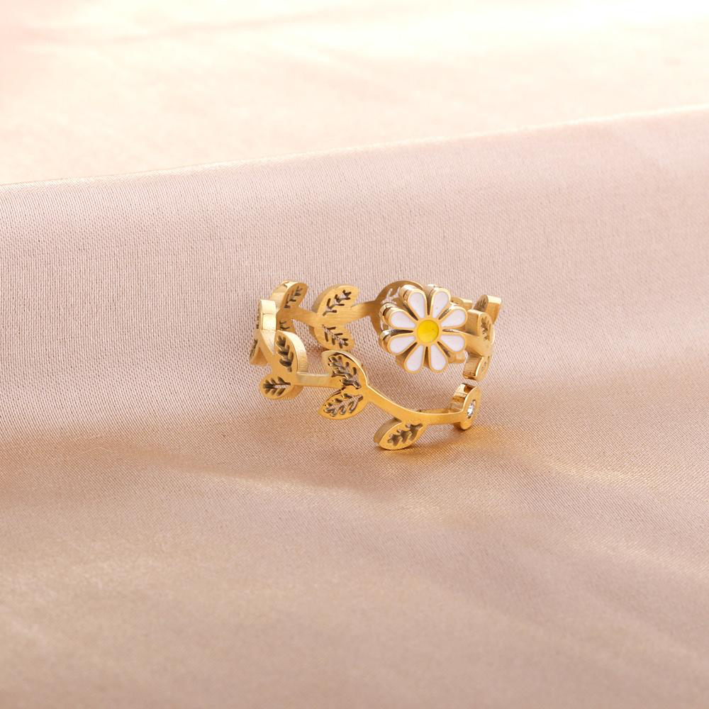 Blooming Daisy, 18k Gold Plated Ring