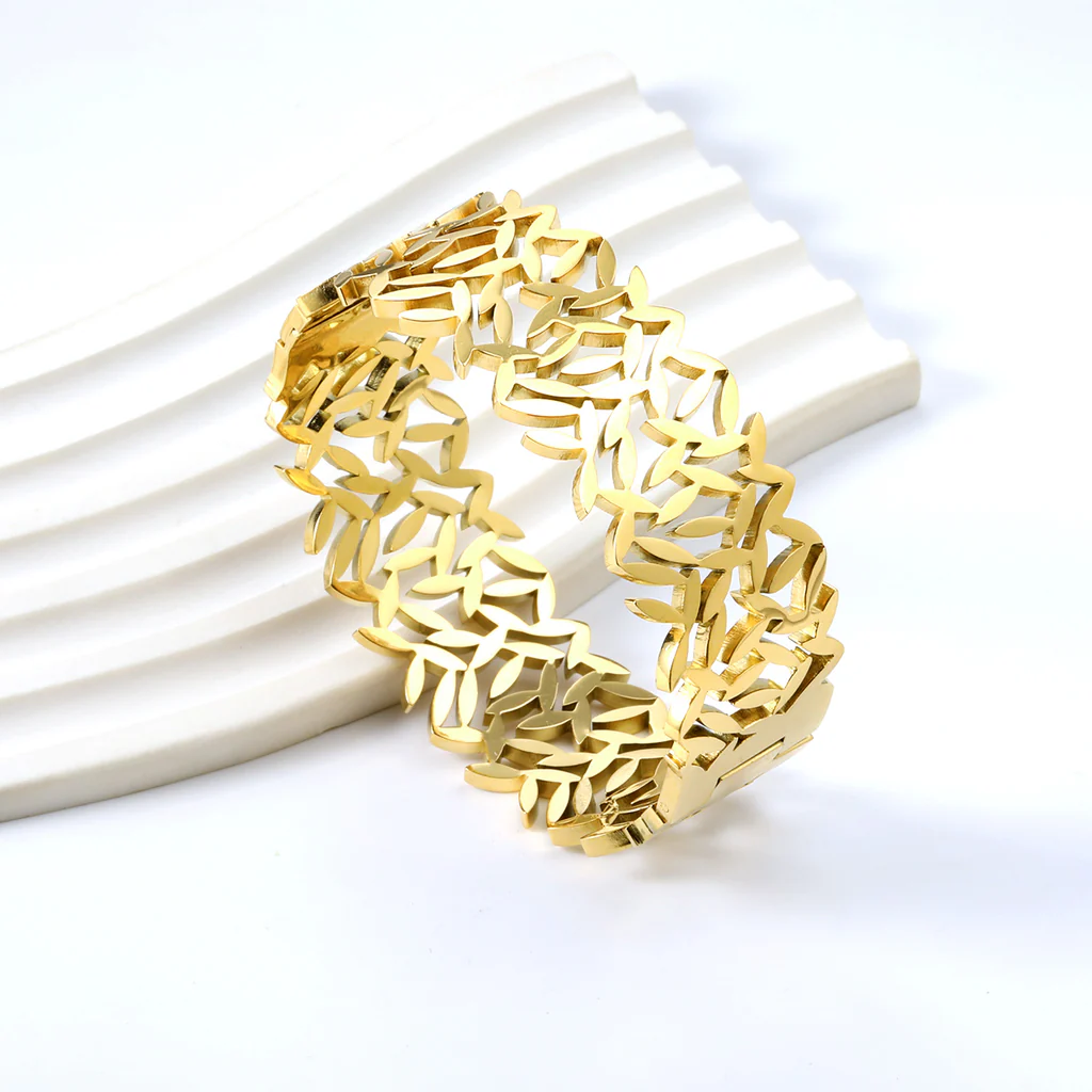 The Aura Link, 18k Gold Plated Bracelet