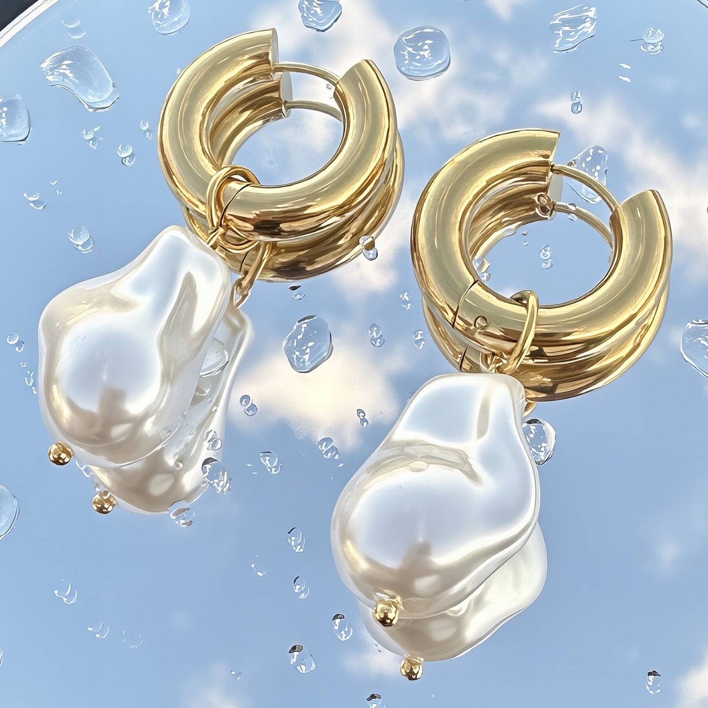 Luna Pearl , 18K Gold Plated Steel Earrings