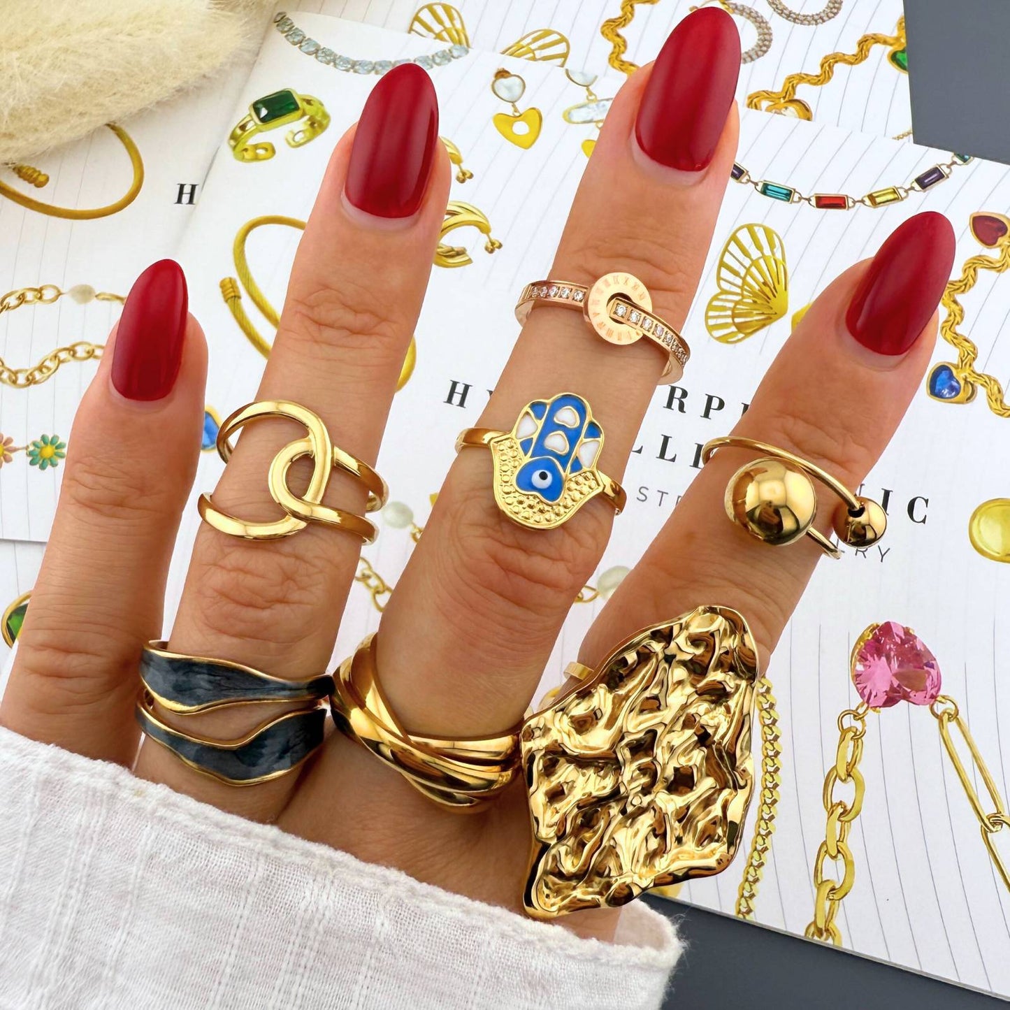 Eterna , 18K Gold Plated Steel